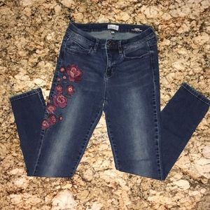 Nicole Miller high rise skinny jeans sz 6 flowers